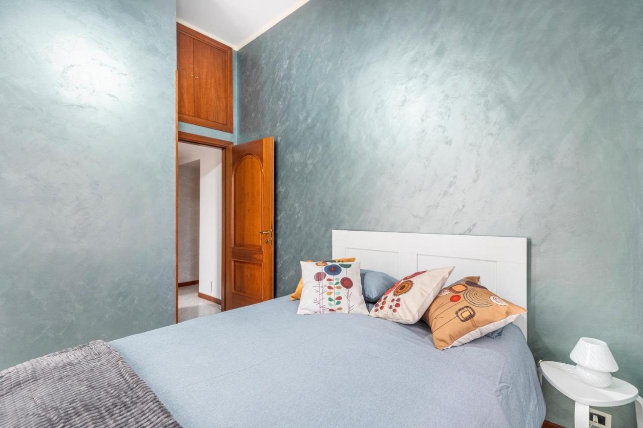 Hostly - Domus Happya - Dream In The Appia Antica Park Apartment Рим Екстериор снимка