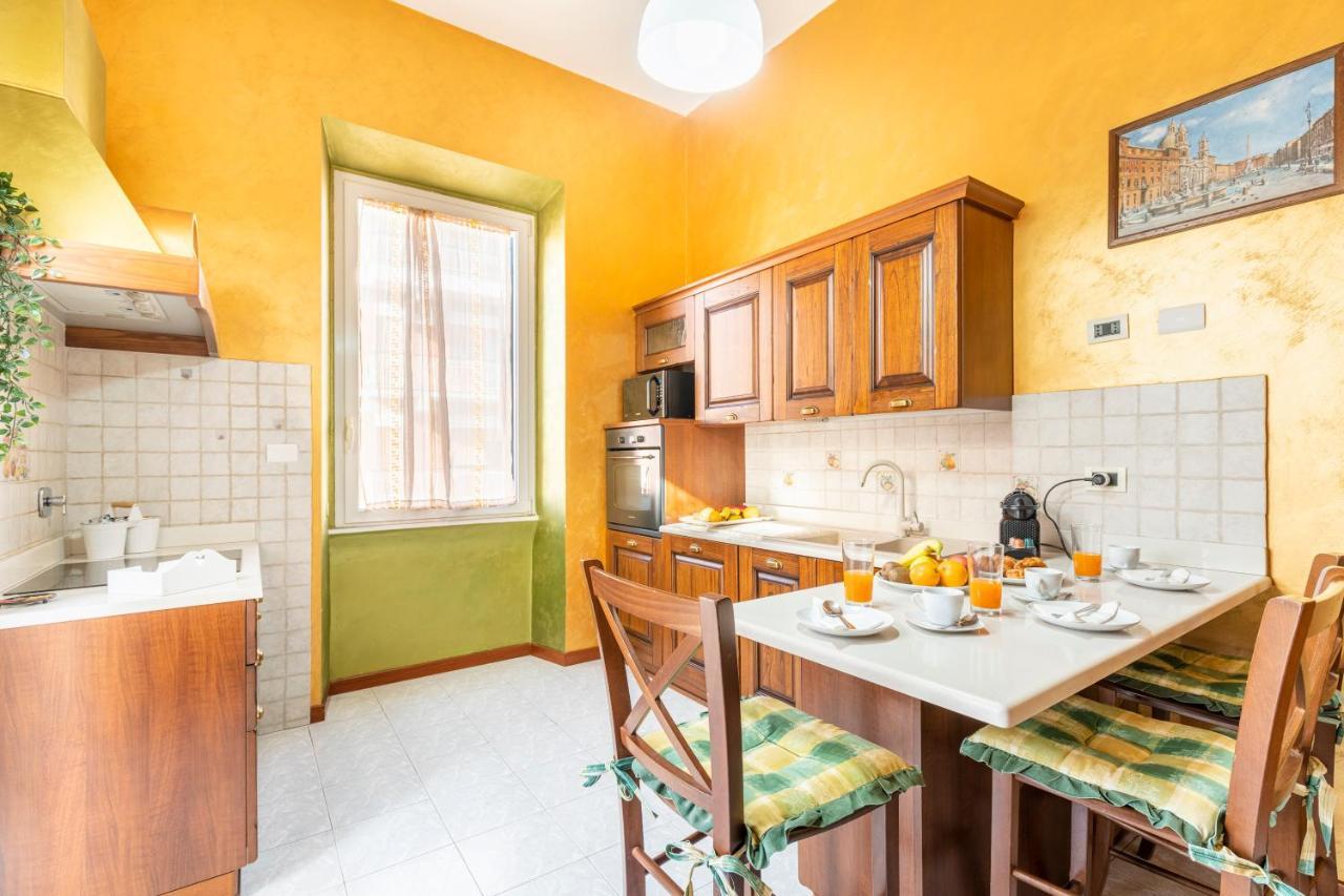 Hostly - Domus Happya - Dream In The Appia Antica Park Apartment Рим Екстериор снимка